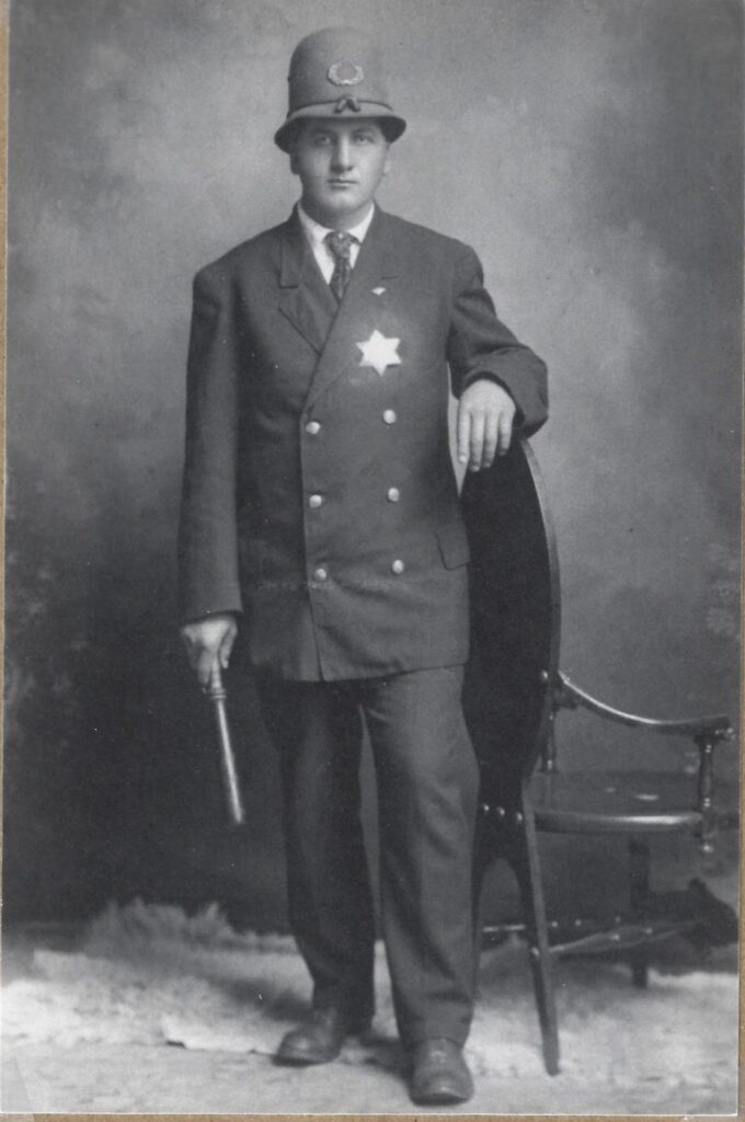 Anderson, Hans - As Waupaca Police Chief -1908